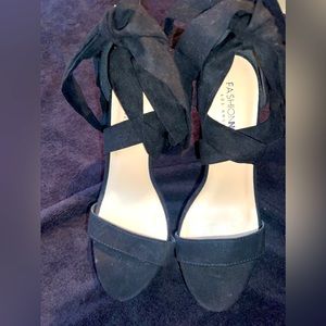 Black tie up platform heels